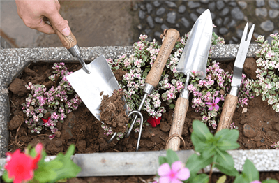 Cara membersihkan alatan anda