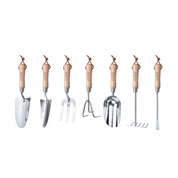 Alat Taman Buatan Tangan