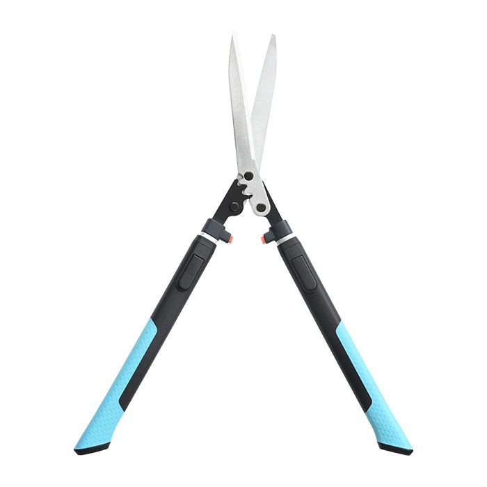 Gunting kebun yang panjang